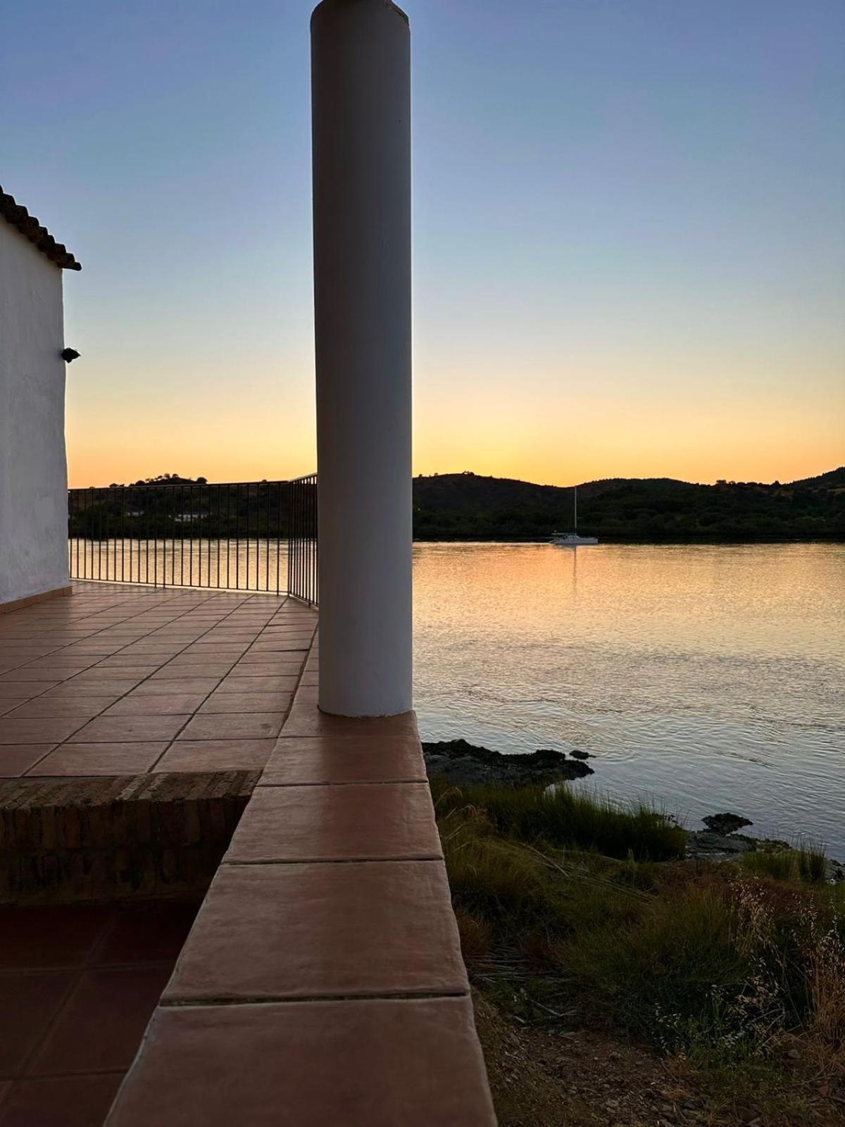 Magnifica Casa A Orillas Del Guadiana Huelva Esterno foto